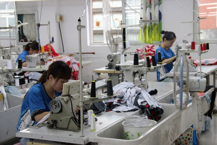 <p>Legend Sportswear Minhang Sewing facilities</p>